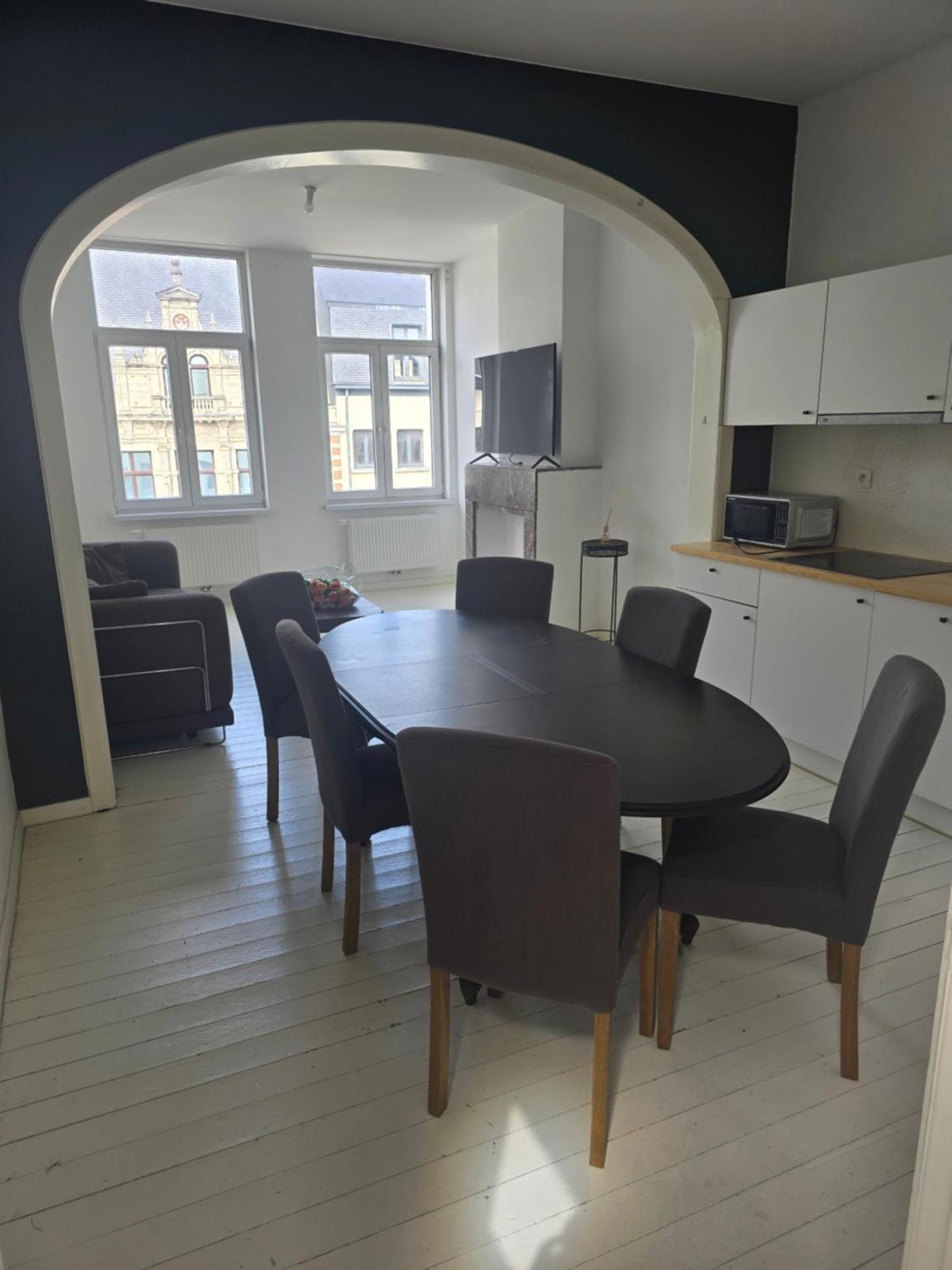 Living History - Suikernest Aparthotel Antwerpen Ngoại thất bức ảnh