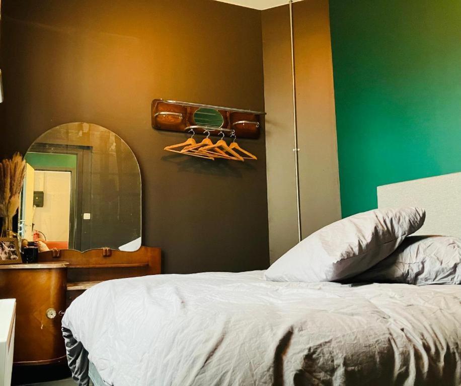 Living History - Suikernest Aparthotel Antwerpen Ngoại thất bức ảnh