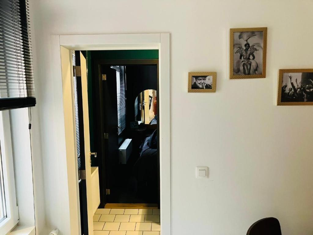 Living History - Suikernest Aparthotel Antwerpen Ngoại thất bức ảnh
